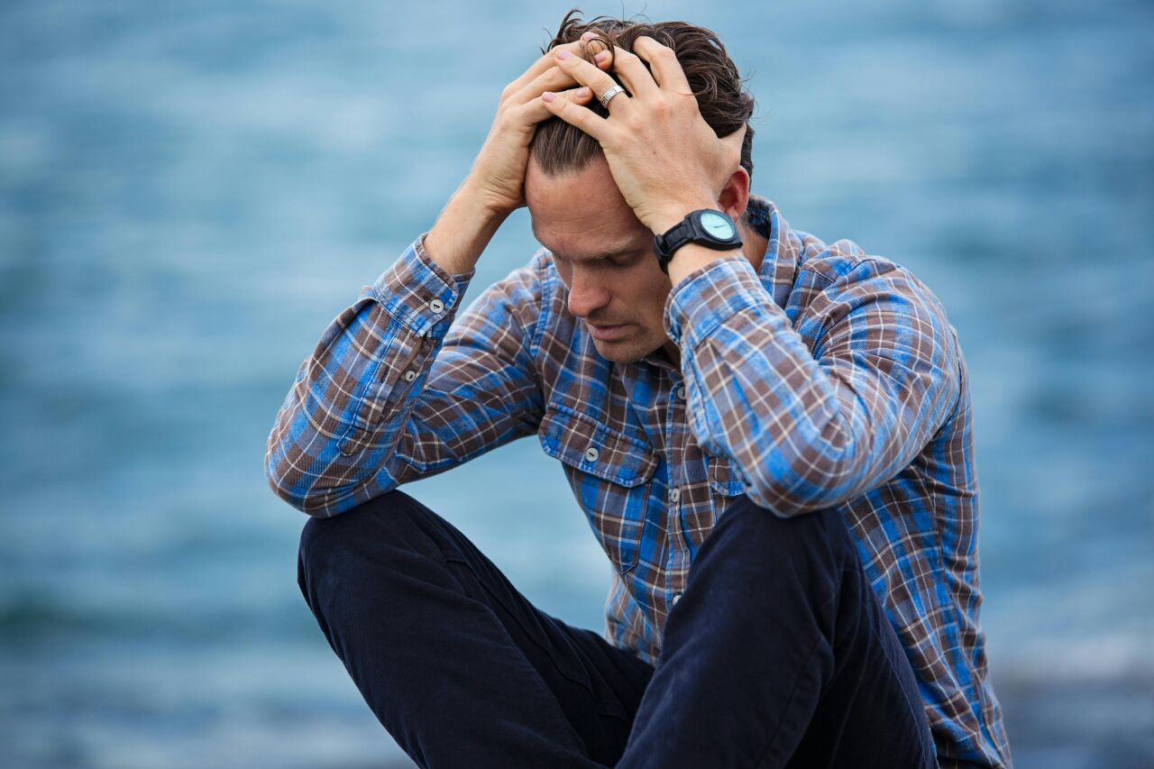 Depresyonla Baş Etmenin Yolları: Zihinsel Sağlığınızı Güçlendirecek Etkili Stratejiler