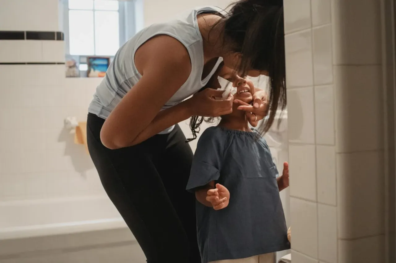 Bilinçli Seçim Yapın: Normal Mendil mi Vücut Temizleme Mendili mi?